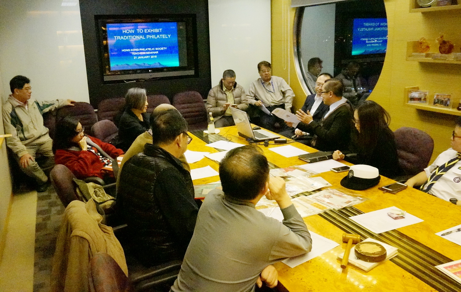 HKPS Meeting 2016-1-21   0002-A_resize.jpg