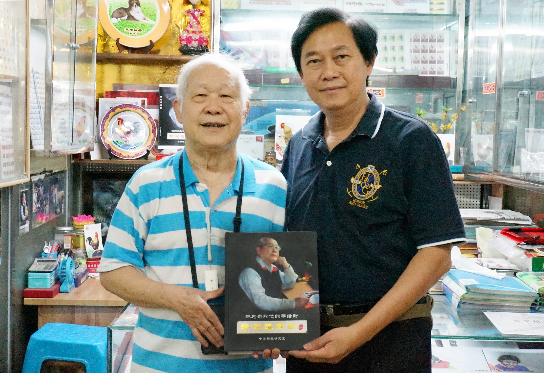 林为杰邹道崇-书刊发行得奖 2017-10-22 0151-A_resize.jpg